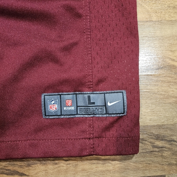 Nike NFL Robert Griffin III #10 Washington Redskins Jersey Youth Large 14-16 - Picture 6 of 8